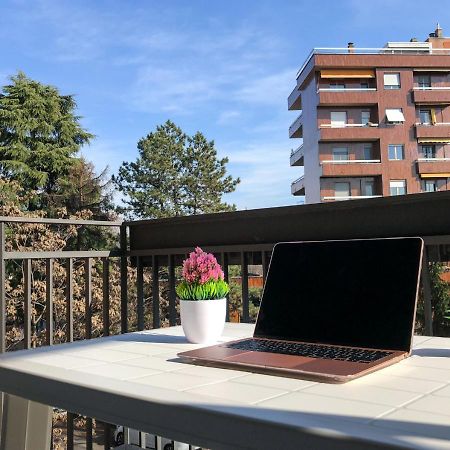 Confortevole Bilocale A Pochi Minuti Dal Centro Lägenhet Milano Exteriör bild